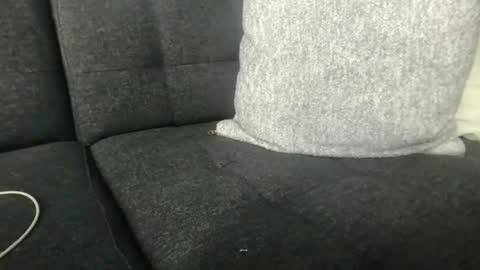 jboyx232 online show from December 12, 2024, 6:21 pm