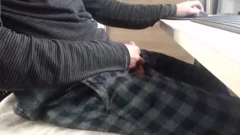 jc200000 online show from November 12, 2025, 6:08 pm