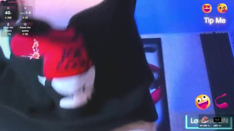 jd thebaby online show from March 12, 2025, 6:44 pm