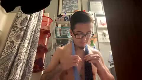 jdingo743817 online show from April 15, 2026, 11:39 am