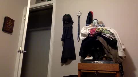 Snapshot of jdubba420 chatting on April 10, 2026, 11:37 am jdubba420 online show from April 10, 2026, 11:37 am