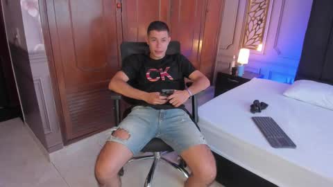 Alfer online show from February 7, 2026, 7:39 pm