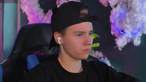 jean_wilsons online show from March 19, 2026, 11:14 am