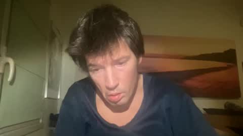 jeanslov online show from December 1, 2024, 5:24 pm