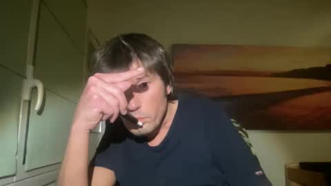 jeanslov online show from December 9, 2024, 7:18 pm