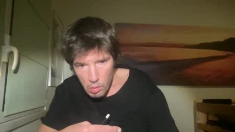 jeanslov online show from December 11, 2024, 7:03 pm