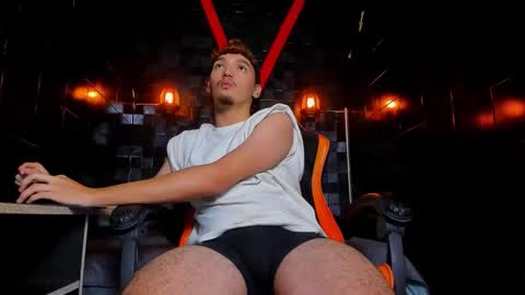 Juan Tompson online show from February 20, 2026, 10:32 pm