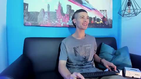 Snapshot of jefer_rick chatting on January 15, 2025, 3:43 am Jeff online show from January 15, 2025, 3:43 am