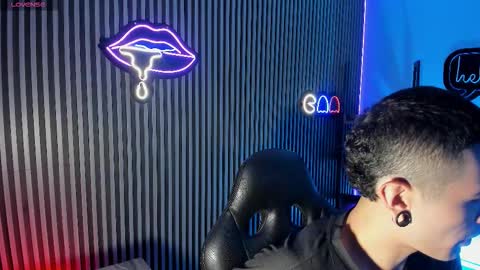 Jeff  online show from November 27, 2025, 12:29 pm