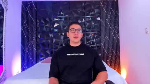 Jeff online show from October 17, 2025, 8:33 pm