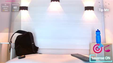 Snapshot of jeic_18 chatting on October 3, 2025, 11:40 am jeic 18 online show from October 3, 2025, 11:40 am