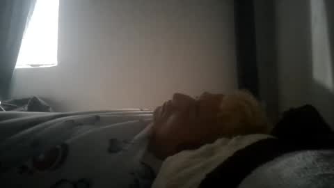 Snapshot of jeic_18 chatting on October 13, 2025, 12:27 pm jeic 18 online show from October 13, 2025, 12:27 pm