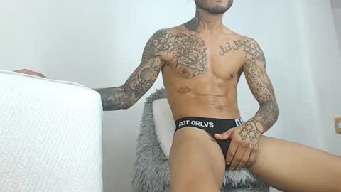 Snapshot of jeilertthh chatting on February 7, 2025, 1:25 am jeilertthh online show from February 7, 2025, 1:25 am