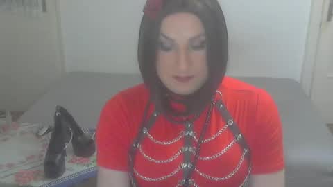 Snapshot of jellena87 chatting on December 19, 2025, 6:59 pm Jellena online show from December 19, 2025, 6:59 pm