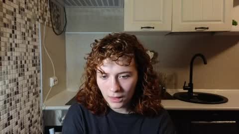 Snapshot of jelly_cherry chatting on April 10, 2026, 10:36 pm Emily online show from April 10, 2026, 10:36 pm