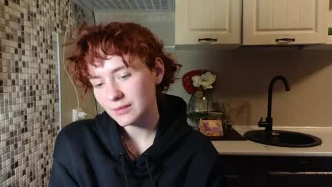 Snapshot of jelly_cherry chatting on May 28, 2026, 9:12 pm Emily online show from May 28, 2026, 9:12 pm