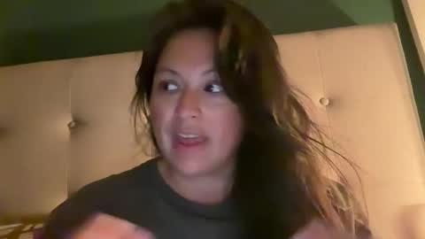 Snapshot of jellybeanin chatting on March 23, 2026, 7:56 am Jelli online show from March 23, 2026, 7:56 am