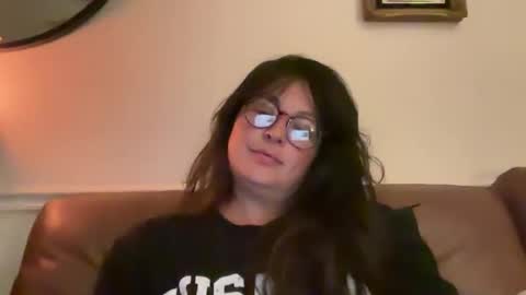 Snapshot of jellybeanin chatting on April 8, 2026, 7:19 am Jelli online show from April 8, 2026, 7:19 am
