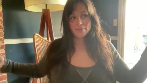 Snapshot of jellybeanin chatting on April 14, 2026, 6:14 pm Jelli online show from April 14, 2026, 6:14 pm