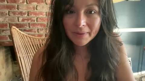 Snapshot of jellybeanin chatting on May 10, 2026, 11:54 pm Jelli online show from May 10, 2026, 11:54 pm