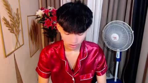 jemart_urnaughtboy online show from July 18, 2026, 12:42 pm