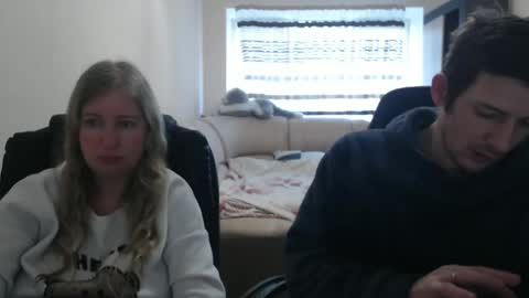 JenisAndPeter online show from March 10, 2025, 6:59 am