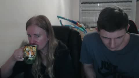 JenisAndPeter online show from September 18, 2025, 7:27 pm