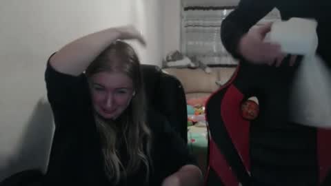 JenisAndPeter online show from September 29, 2025, 6:57 pm