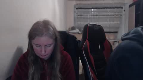 JenisAndPeter online show from February 21, 2026, 7:48 pm