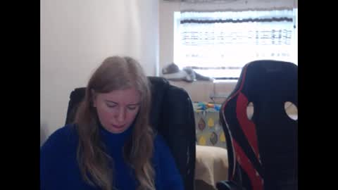 JenisAndPeter online show from February 25, 2026, 8:24 am