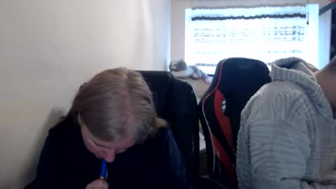 Snapshot of jenisandpeter chatting on March 16, 2026, 5:44 am JenisAndPeter online show from March 16, 2026, 5:44 am