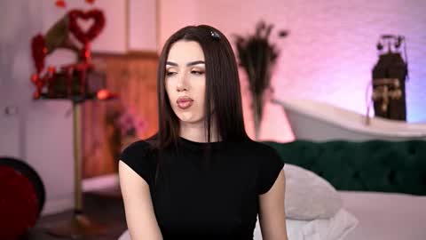 jenna_day online show from March 25, 2026, 7:36 am