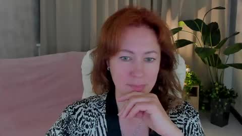 Snapshot of jennali1 chatting on May 18, 2026, 4:07 am Jenna online show from May 18, 2026, 4:07 am