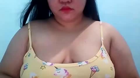 jennalyn_19 online show from January 11, 2026, 1:49 pm