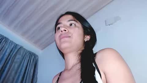 jenner_lena online show from April 8, 2026, 6:13 am