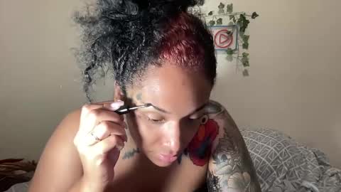 Snapshot of jenni_cash chatting on September 28, 2025, 9:53 pm Mistress Jenni online show from September 28, 2025, 9:53 pm