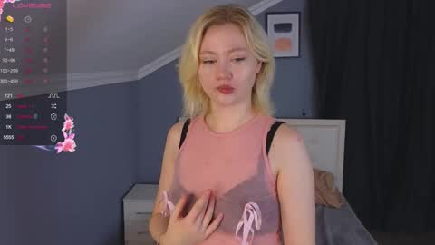 jennifer_mathis online show from September 28, 2025, 3:06 pm