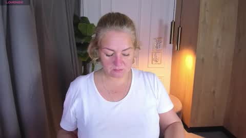 Jennifer online show from October 12, 2025, 3:00 pm