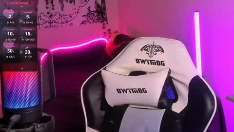 Jenni online show from December 22, 2024, 1:34 am