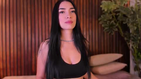     online show from September 19, 2025, 11:55 am