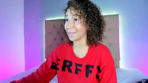 jenny__lawrence online show from January 31, 2026, 7:34 pm