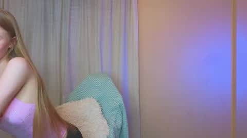 Snapshot of jenny_angelok chatting on December 25, 2024, 11:43 am Next broadcast on December 05 subject to change online show from December 25, 2024, 11:43 am