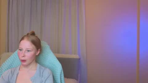 Snapshot of jenny_angelok chatting on January 24, 2025, 12:52 pm Next broadcast on December 05 subject to change online show from January 24, 2025, 12:52 pm