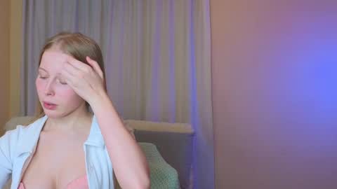 Snapshot of jenny_angelok chatting on January 25, 2025, 3:20 pm Next broadcast on December 05 subject to change online show from January 25, 2025, 3:20 pm