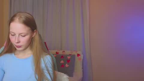 Snapshot of jenny_angelok chatting on February 15, 2025, 10:22 am Next broadcast on December 05 subject to change online show from February 15, 2025, 10:22 am