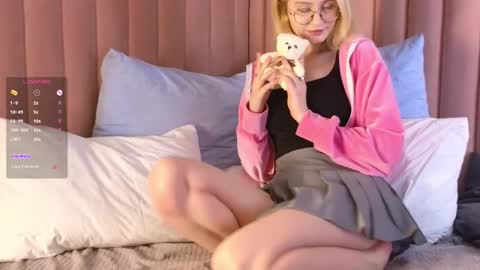jenny_bunny_ online show from February 23, 2025, 4:28 am