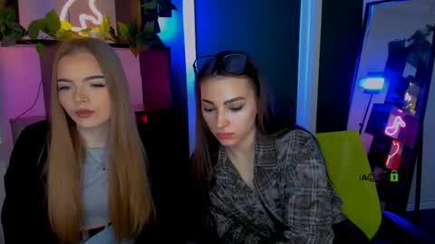jenny_donne online show from March 24, 2026, 12:32 pm