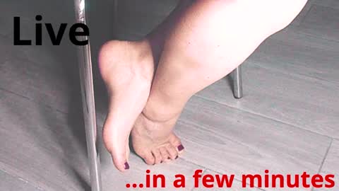 Snapshot of jenny_fighterfeet chatting on January 29, 2025, 11:09 am Jenny online show from January 29, 2025, 11:09 am