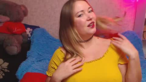  All the most interesting in private.  my room for my smile  online show from November 18, 2025, 12:42 pm