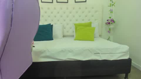 jenny_stark online show from March 9, 2025, 7:05 pm